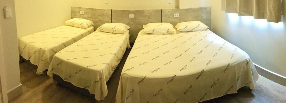 Hotel Avalon Maringa Economico Экстерьер фото