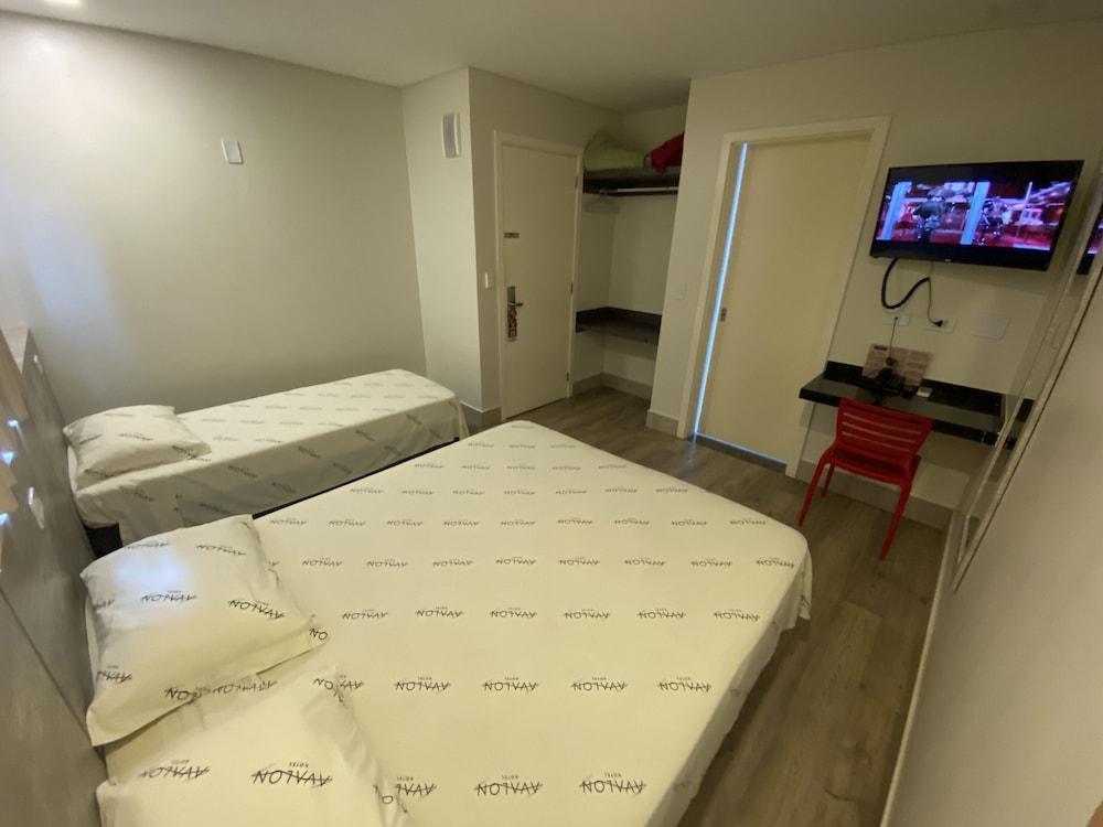 Hotel Avalon Maringa Economico Экстерьер фото