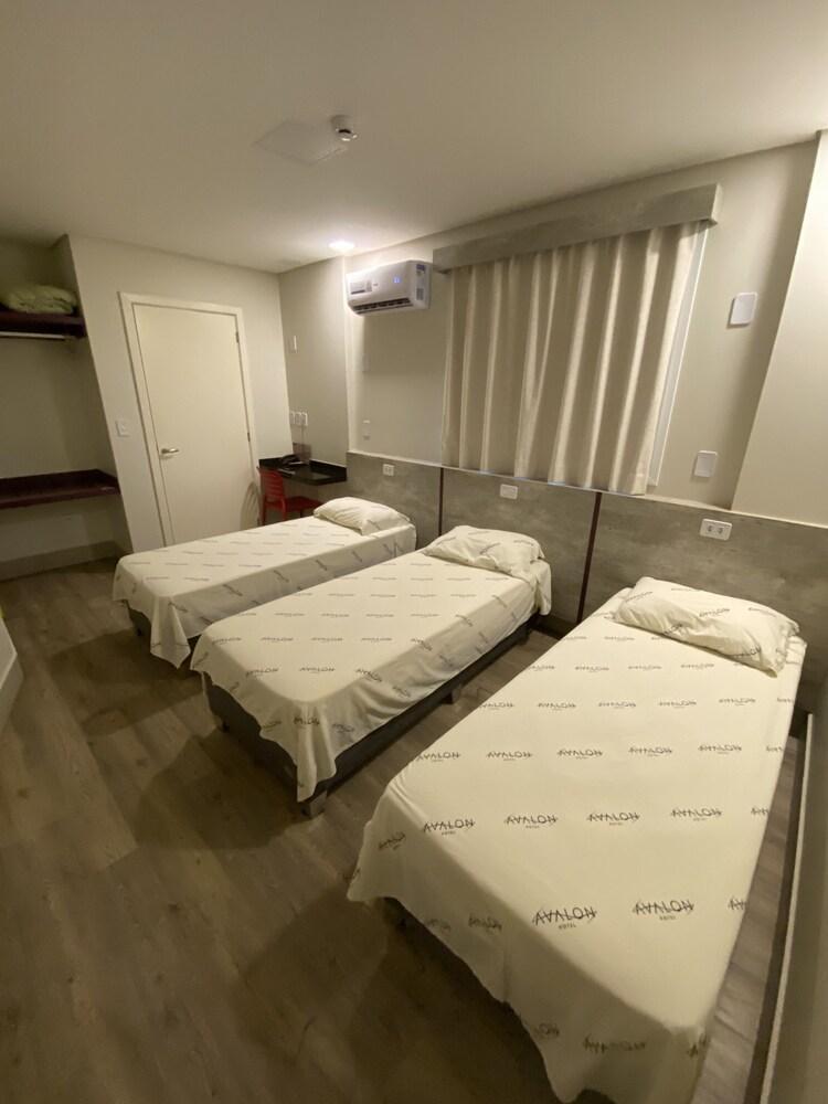 Hotel Avalon Maringa Economico Экстерьер фото